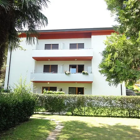 With Garden In Appartement *