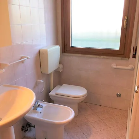 With Garden In Апартаменты